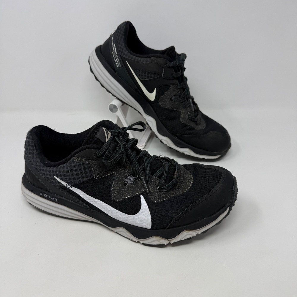 Nike Juniper Trail Mens Black White Running Shoes CW3808-001 Size 8.5